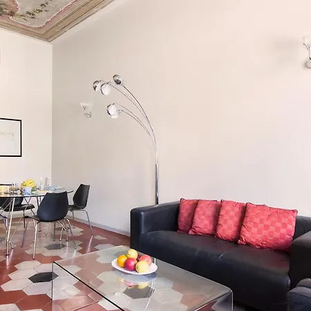 2-bedroom In Monti Apartment
