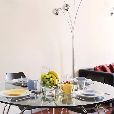 Apartment 2-bedroom In Monti *