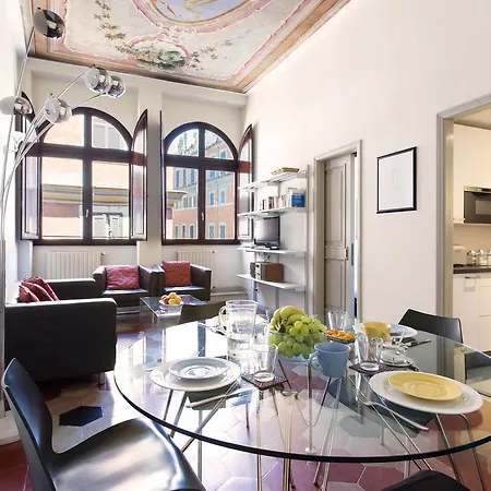 Apartment 2-bedroom In Monti Rome