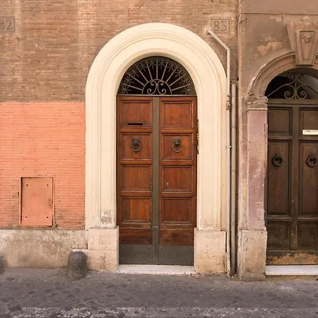 2-bedroom In Monti Apartment