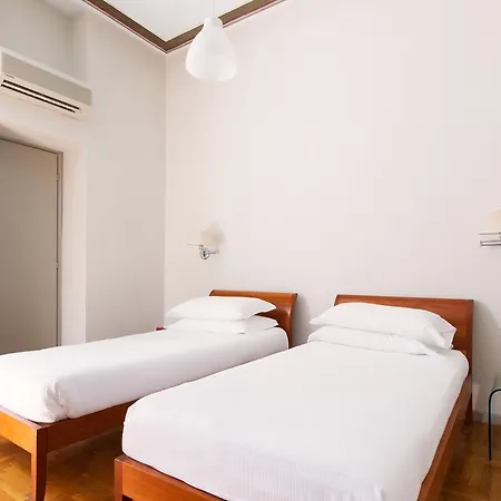 2-bedroom In Monti Rome